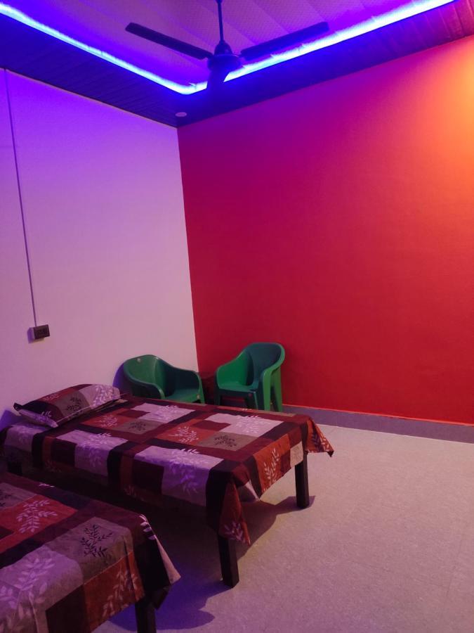 Krishna Kunj Homestay רישיקש מראה חיצוני תמונה