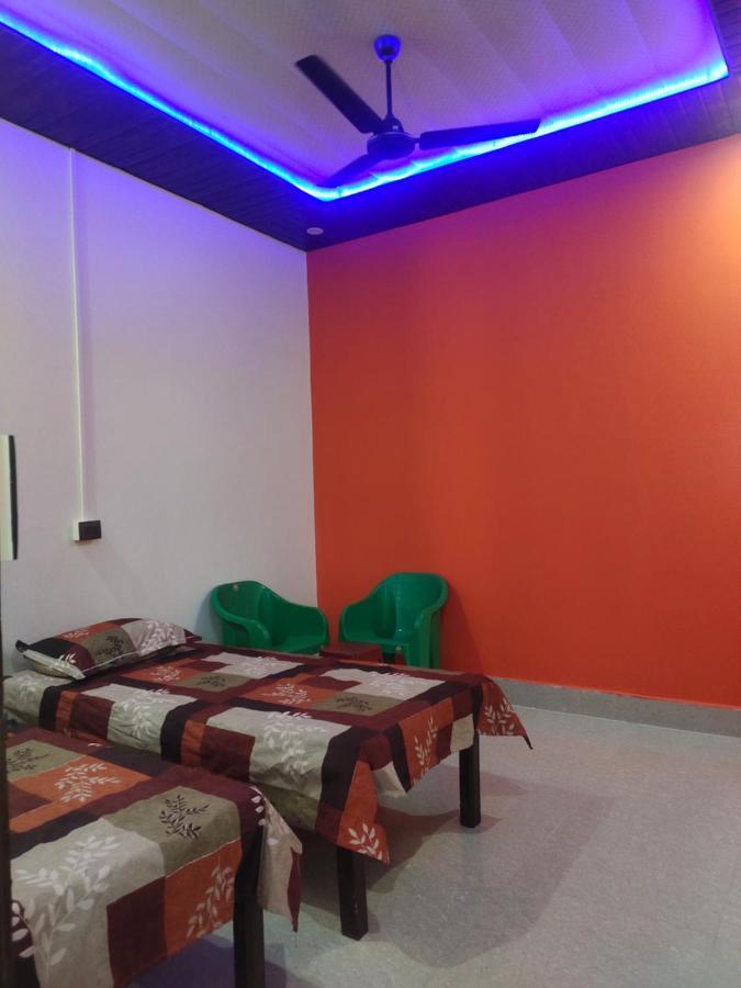 Krishna Kunj Homestay רישיקש מראה חיצוני תמונה